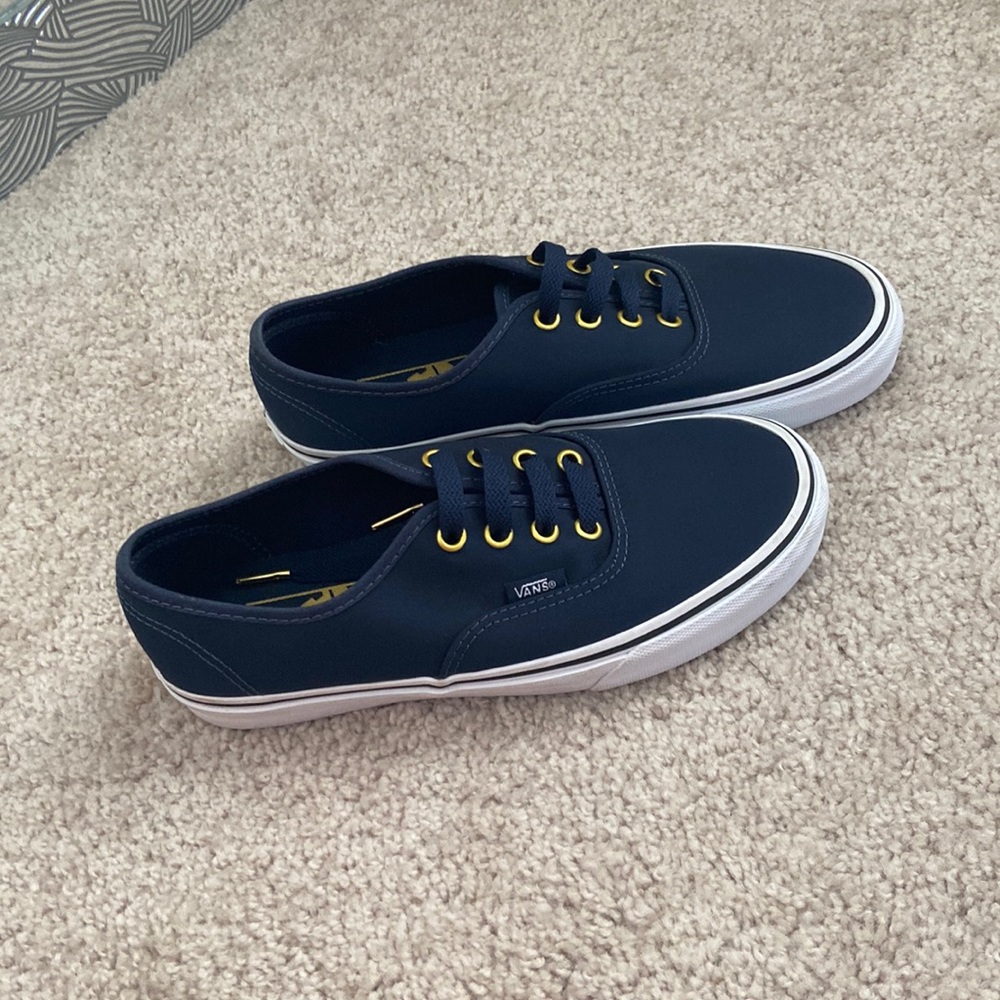 Vans Authentic Style